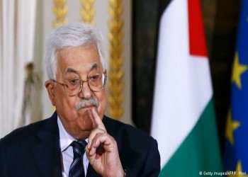 خبراء: قرارات المركزي الفلسطيني لتعزيز قبضة عباس