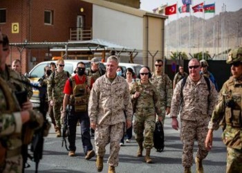 ماكينزي: أمريكا ستساعد الإمارات على تجديد دفاعاتها