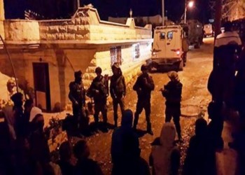 بعد استفزاز نائب متطرف.. مستوطنون يعتدون على فلسطينيين بحي الشيح جراح