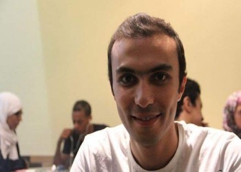 حقوقي مصري معتقل يبدأ إضرابا عن الطعام احتجاجا على حبسه دون محاكمة
