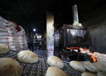 الخبز اليومي صعب المنال.. تغيير المناخ وجفاف الأنهار معاناة جديدة للسوريين