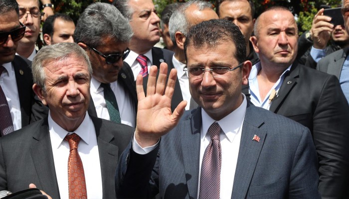 رئيسا بلديتي أنقرة وإسطنبول لن ينافسا أردوغان في انتخابات 2023