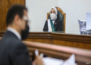 للمرة الأولى.. قاضية تتربع على منصة المحكمة الإدارية بمصر