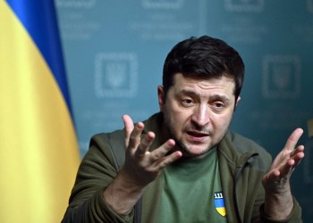 زيلينسكي يطلب من الكونجرس الأمريكي مد أوكرانيا بطائرات مقاتلة
