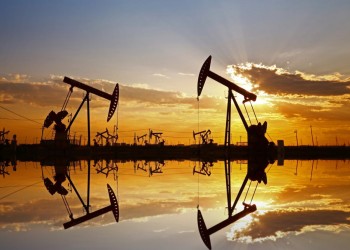 رويترز: ارتفاع سعر النفط إلى 139 دولارا للبرميل في أعلى مستوى منذ 2008