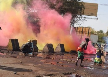 السلطات السودانية تقرر حظر التظاهر والتجمعات وسط الخرطوم