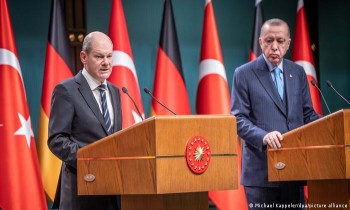 ألمانيا تشيد بإغلاق تركيا المضائق أمام السفن الحربية