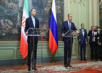 وزير الخارجية الإيراني: أوكرانيا طلبت منا نقل رسالة لروسيا