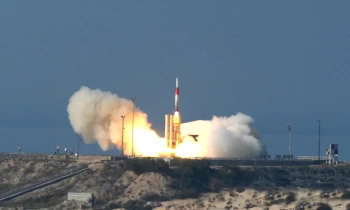 صحيفة ألمانية: شولتس يفكر في شراء نظام الدفاع الصاروخي "آرو 3" من إسرائيل