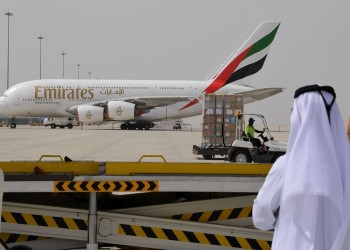 طيران الإمارات تتوقع عودة الأرباح العام المقبل