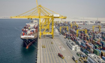 بتراجع 13%.. موانئ قطر تستقل 216 سفينة شحن في مارس