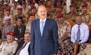 المجلس الرئاسي اليمني.. تناقضات صارخة ومستقبل غامض