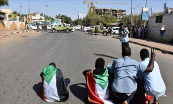السودان.. السلطات تعلن حظر التجمعات وسط الخرطوم