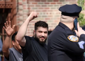 احتفاء أمريكي بشاب سوري ساعد في اعتقال منفذ هجوم بروكلين