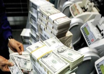 العراق يعلن استرداد ملايين الدولارات من مصارف لبنانية
