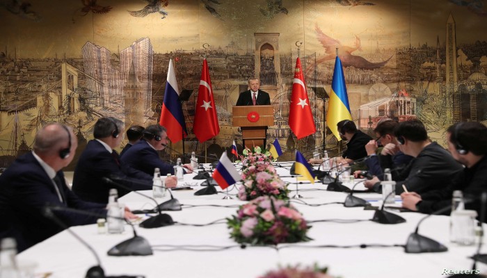 أردوغان يعتزم الاتصال برئيسي روسيا وأوكرانيا لجمعهما في تركيا