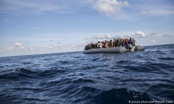 ارتفاع قتلى غرق زوارق مهاجرين قبالة سواحل تونس إلى 17