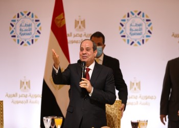 السيسي يشيد بالدعم العربي بعد إزاحته لمرسي: حافظ على الدولة