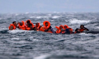 فيديو مؤثر.. اللحظات الأخيرة لأسرة لبنانية قبل غرق قاربهم إلى إيطاليا