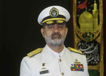 طهران تعلن انضمام مدمرتين جديدتين حديثتين للبحرية الإيرانية