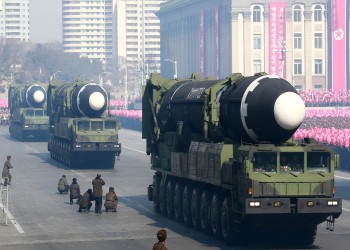 كوريا الشمالية تطلق صاروخا باليستيا.. وتنديد من سيول وواشنطن