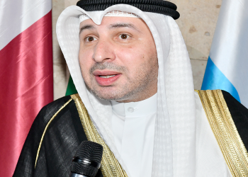 الكويت تعلن بدء خطواتها لإعفاء مواطنيها من تأشيرة شنجن