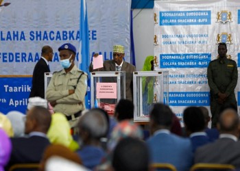 من بين وجوه قديمة.. الصومال المضطرب يختار رئيسا جديدا