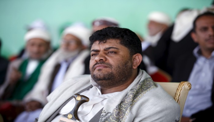 الحوثيون يعرضون مبادرة سلام جديدة لإنهاء الحرب في تعز.. تفاصيلها