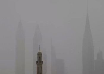 تحذير رسمي بعد وصول العواصف الترابية إلى الإمارات