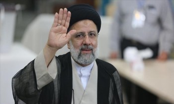 بدعوة رسمية.. الرئيس الإيراني يزور عُمان الإثنين