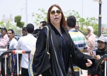 مصر.. إيقاف ممثلة بعد مشاجرة خلال جنازة سمير صبري