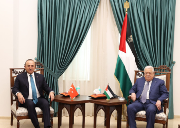 وزير خارجية تركيا من فلسطين: دعمنا لن يتأثر بالتقارب مع إسرائيل