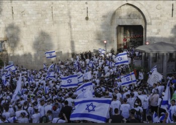 مسيرة الأعلام الإسرائيلية في القدس تنذر بحرب جديدة.. وتحذيرات فلسطينية
