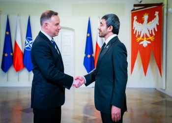 عبدالله بن زايد يزور بولندا ويبحث تعزيز التعاون الثنائي