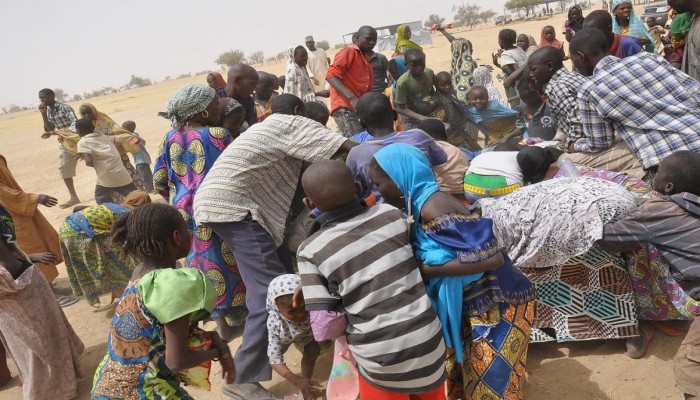 ضحايا لقمة العيش.. 31 قتيلا إثر تدافع على مساعدات غذائية بنيجيريا