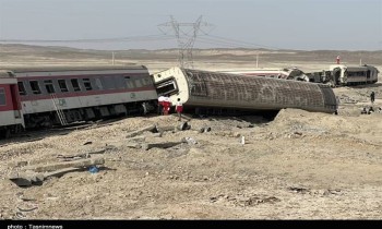 إيران.. مصرع 18 وإصابة 86 في حادث قطار (صور)