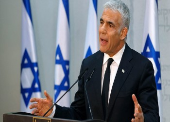 لابيد يعلن تواصله مع 3 وزراء لا تربط بلادهم اتفاقات مع إسرائيل