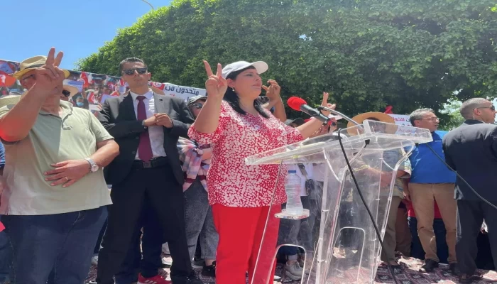 آلاف التونسيين يحتجون رفضا للاستفتاء على دستور قيس سعيد