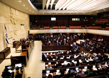 الكنيست الإسرائيلي يصوت بالقراءة التمهيدية على حل نفسه