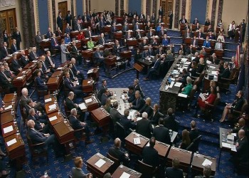 الشيوخ الأميركي يمرر مشروع قانون يضبط حيازة الأسلحة وبايدن يرحب