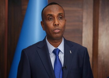 بأغلبية ساحقة.. برلمان الصومال يمنح الثقة لرئيس الحكومة حمزة بري