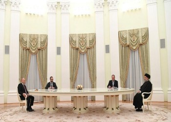 على هامش قمة قزوين.. بوتين يلتقي الرئيس الإيراني