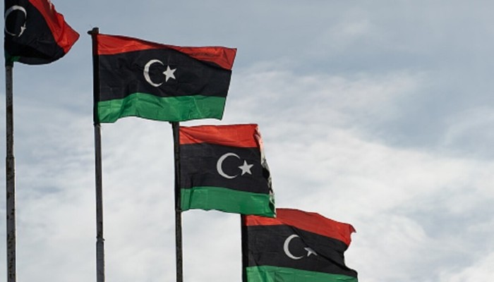 ليبيا.. متظاهرون يحرقون مبنى البرلمان في طبرق