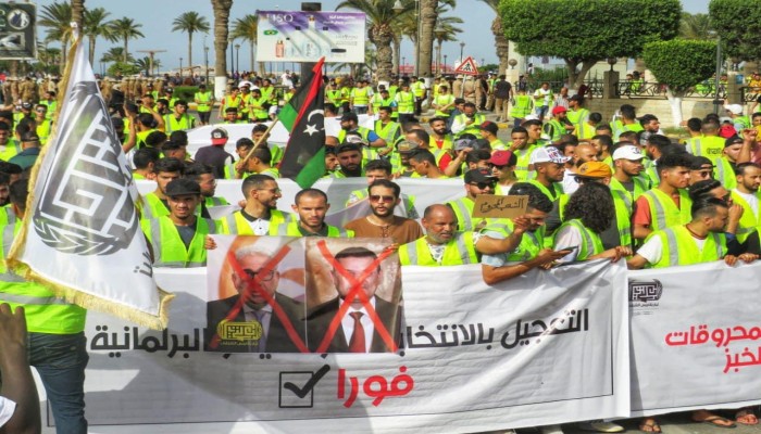 ليبيا.. تلويح بعصيان مدني والدبيبة يعلن دعمه مطالب المتظاهرين