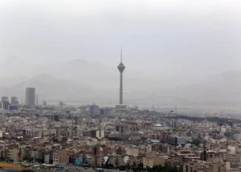 إصابة رجل دين شيعي في هجوم بوسط إيران