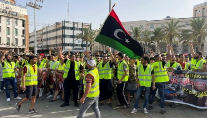 ليبيا.. تجدد الاحتجاجات الشعبية بعدة مناطق