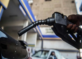 بايدن يطالب أصحاب محطات الوقود بخفض الأسعار