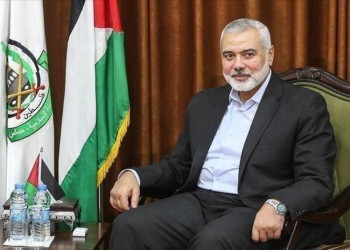 وفد من حماس برئاسة هنية يصل الجزائر