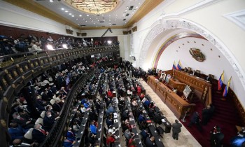 فنزويلا تنتقد إقرار مستشار سابق لترامب بالمشاركة في التخطيط لانقلابات
