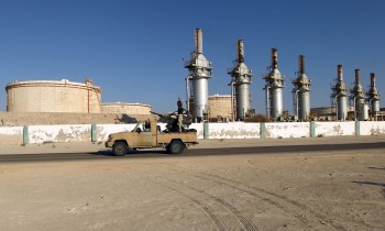 بعد الوصول لاتفاق.. رئيس مؤسسة النفط الليبية يعلن استئناف الإنتاج بالكامل